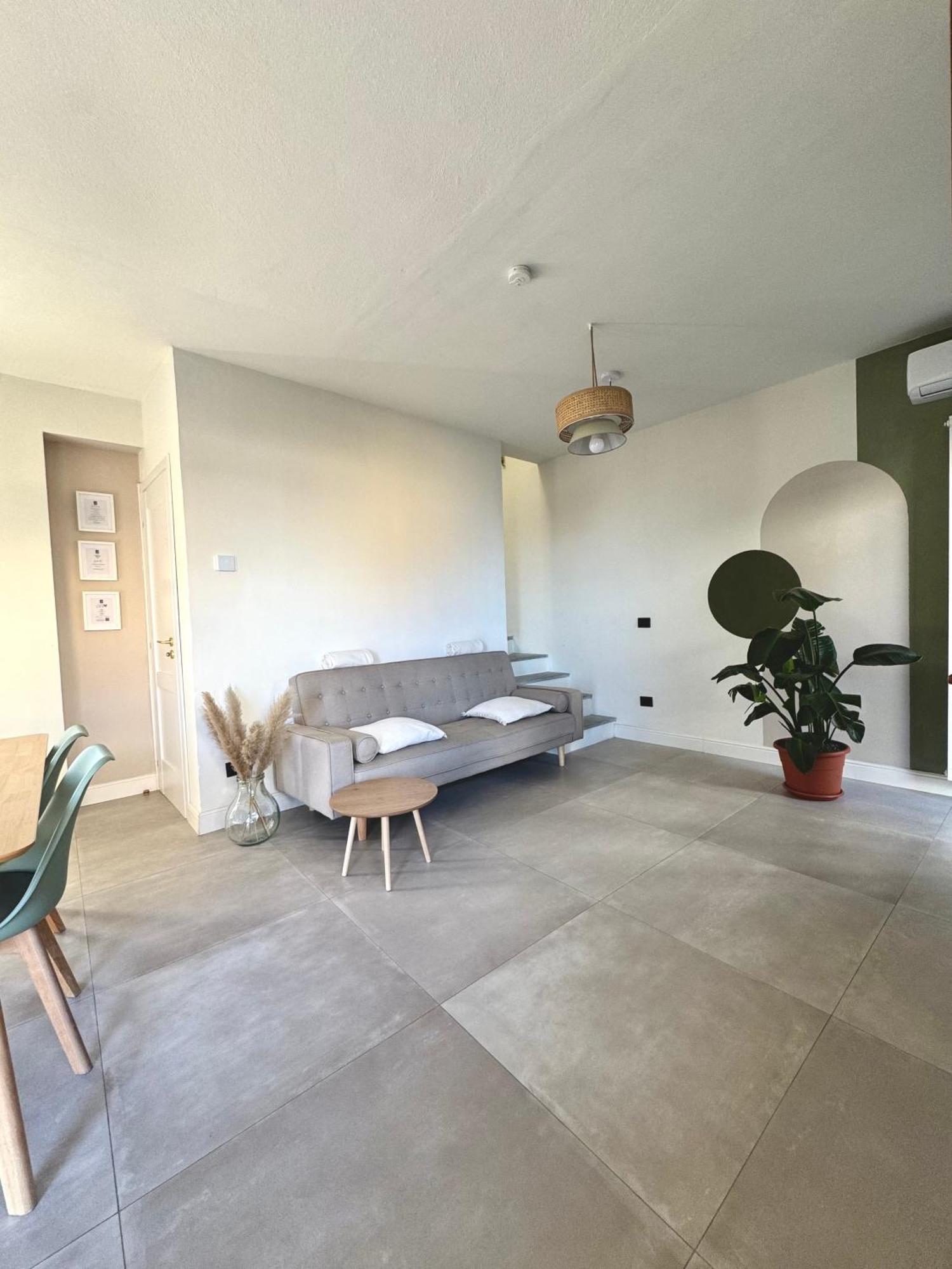 Il Cortile Del Borgo Villa Borgo Ticino Ngoại thất bức ảnh